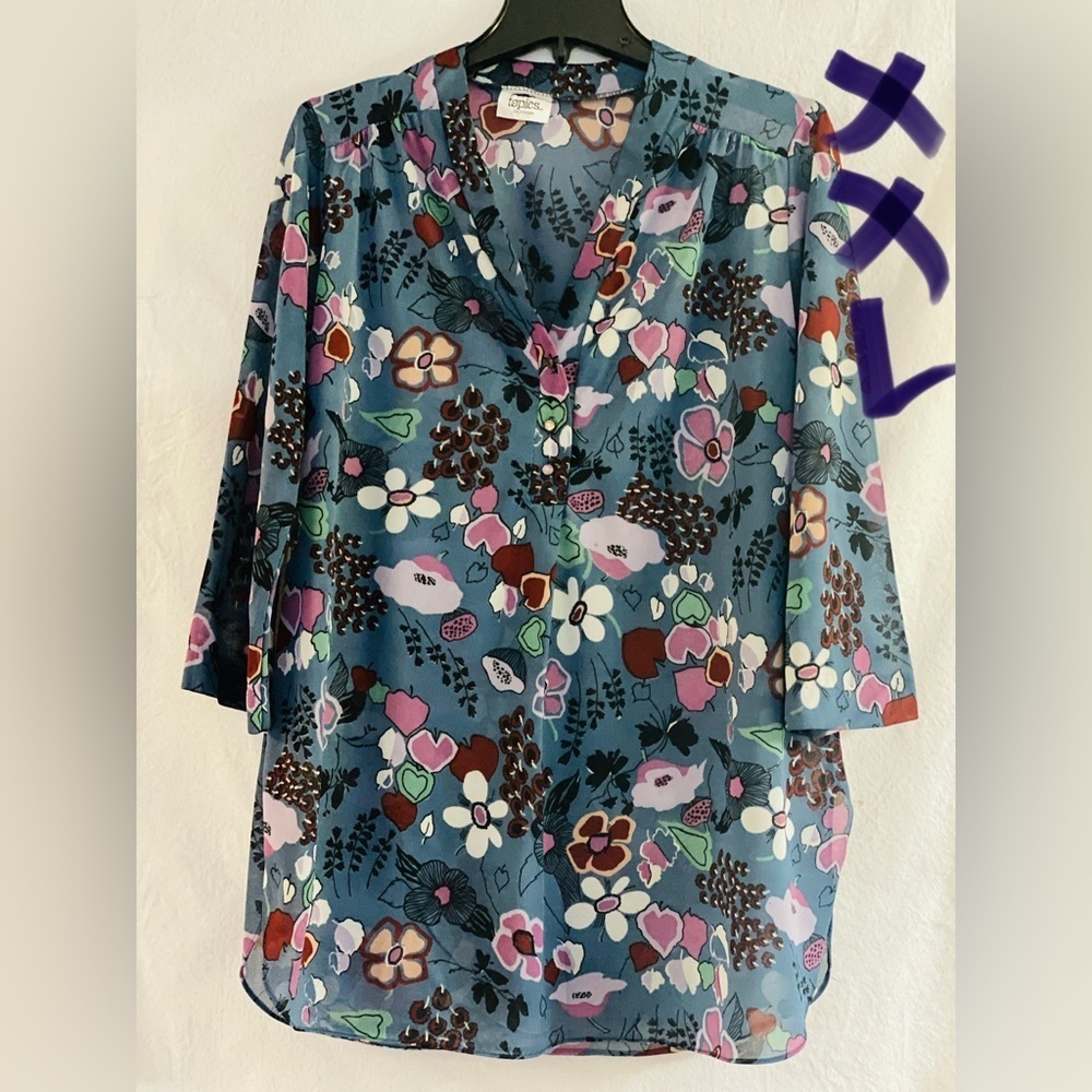 LADIES BLUE TOP WITH WHITE & PINK FLOWERS